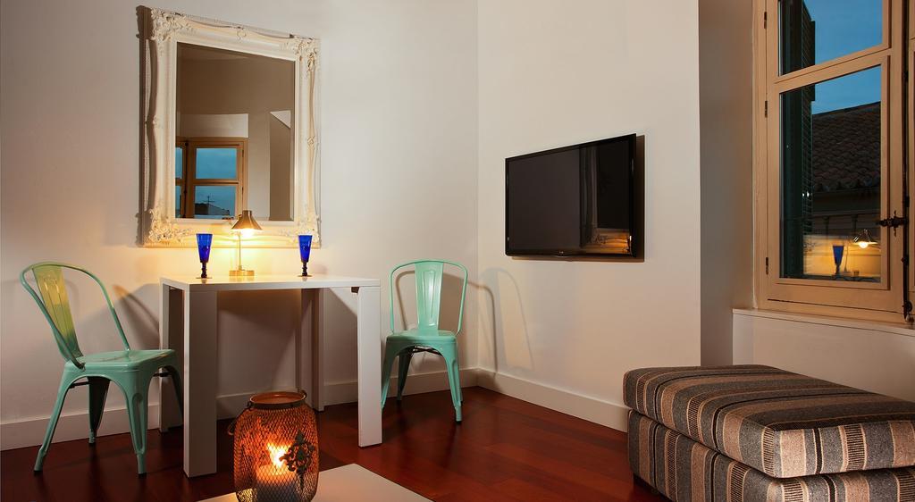 Urbanliving Liborio Apartment Malaga Luaran gambar